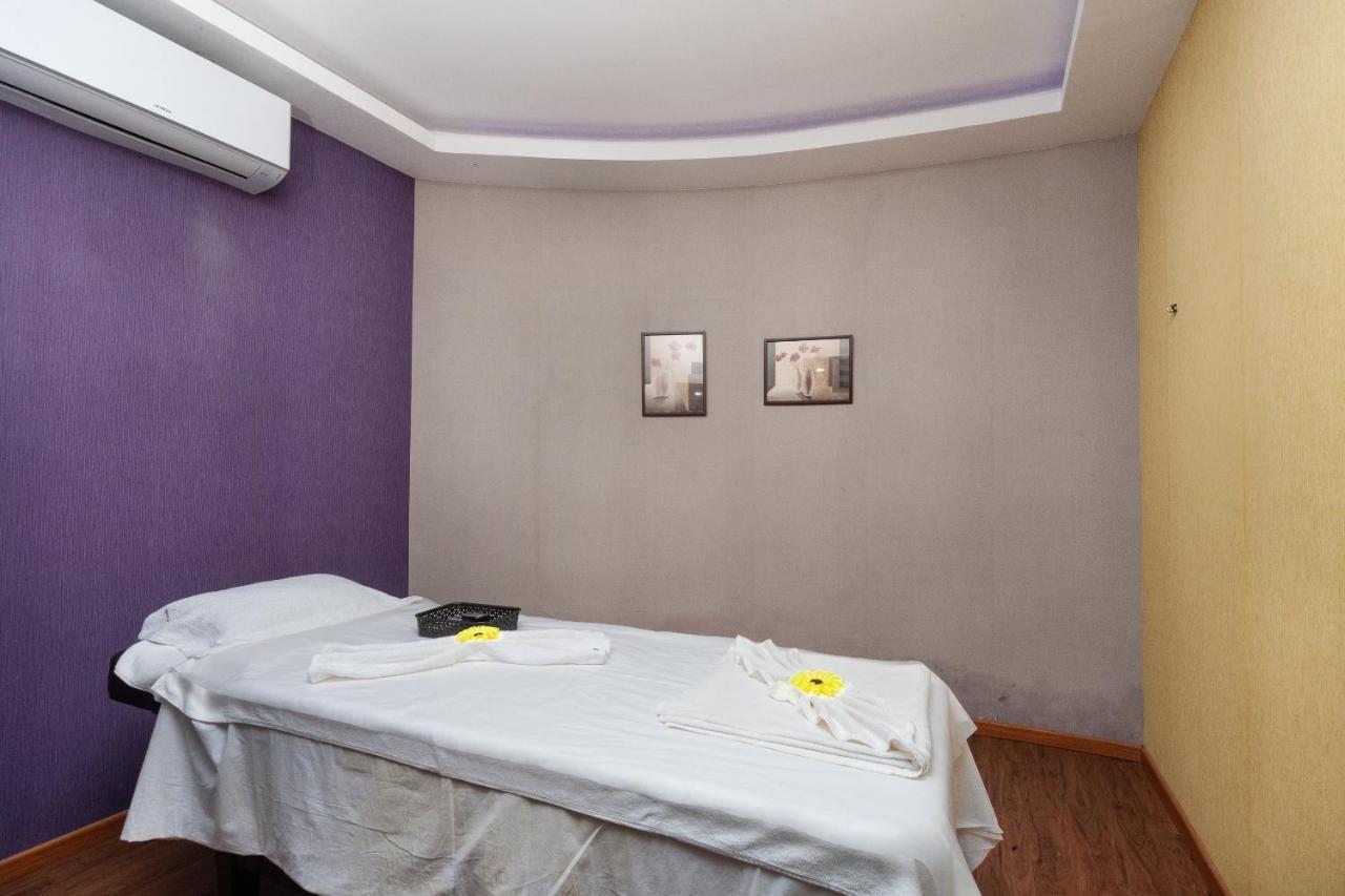 Capital O 6229 Ilara Hotels And Resorts Siruseri Екстер'єр фото