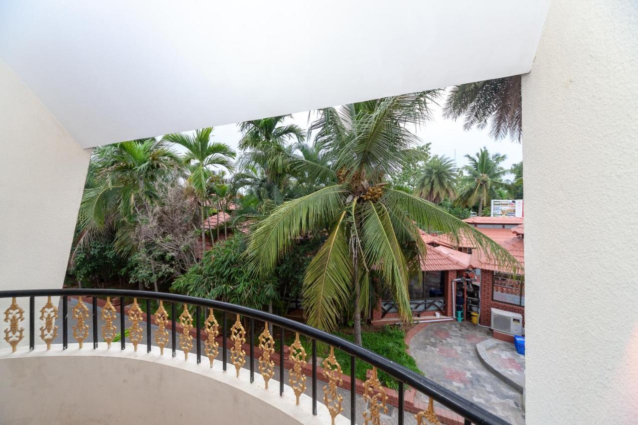 Capital O 6229 Ilara Hotels And Resorts Siruseri Екстер'єр фото