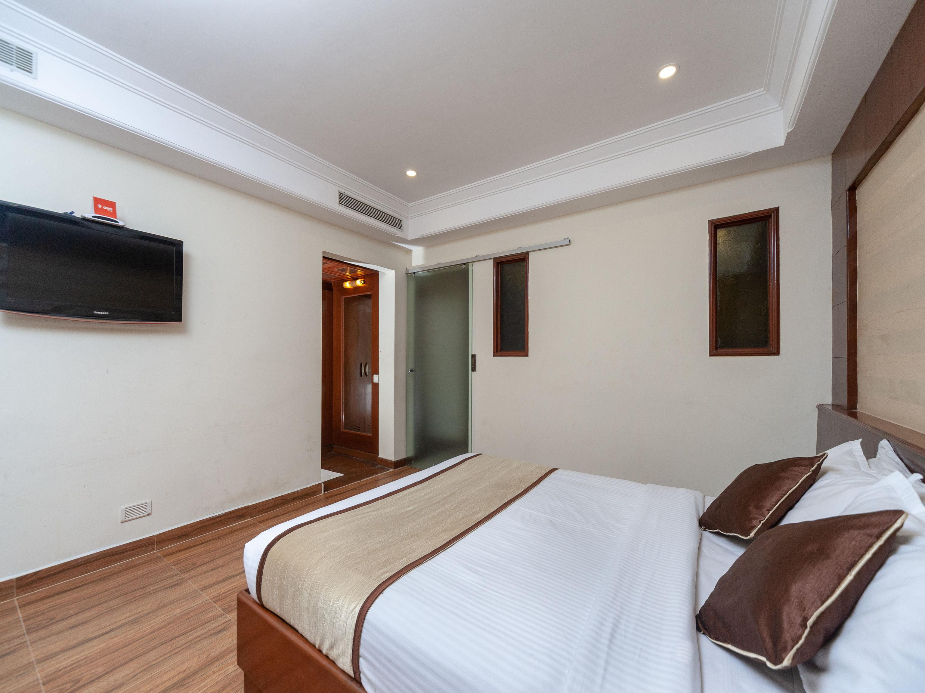 Capital O 6229 Ilara Hotels And Resorts Siruseri Екстер'єр фото