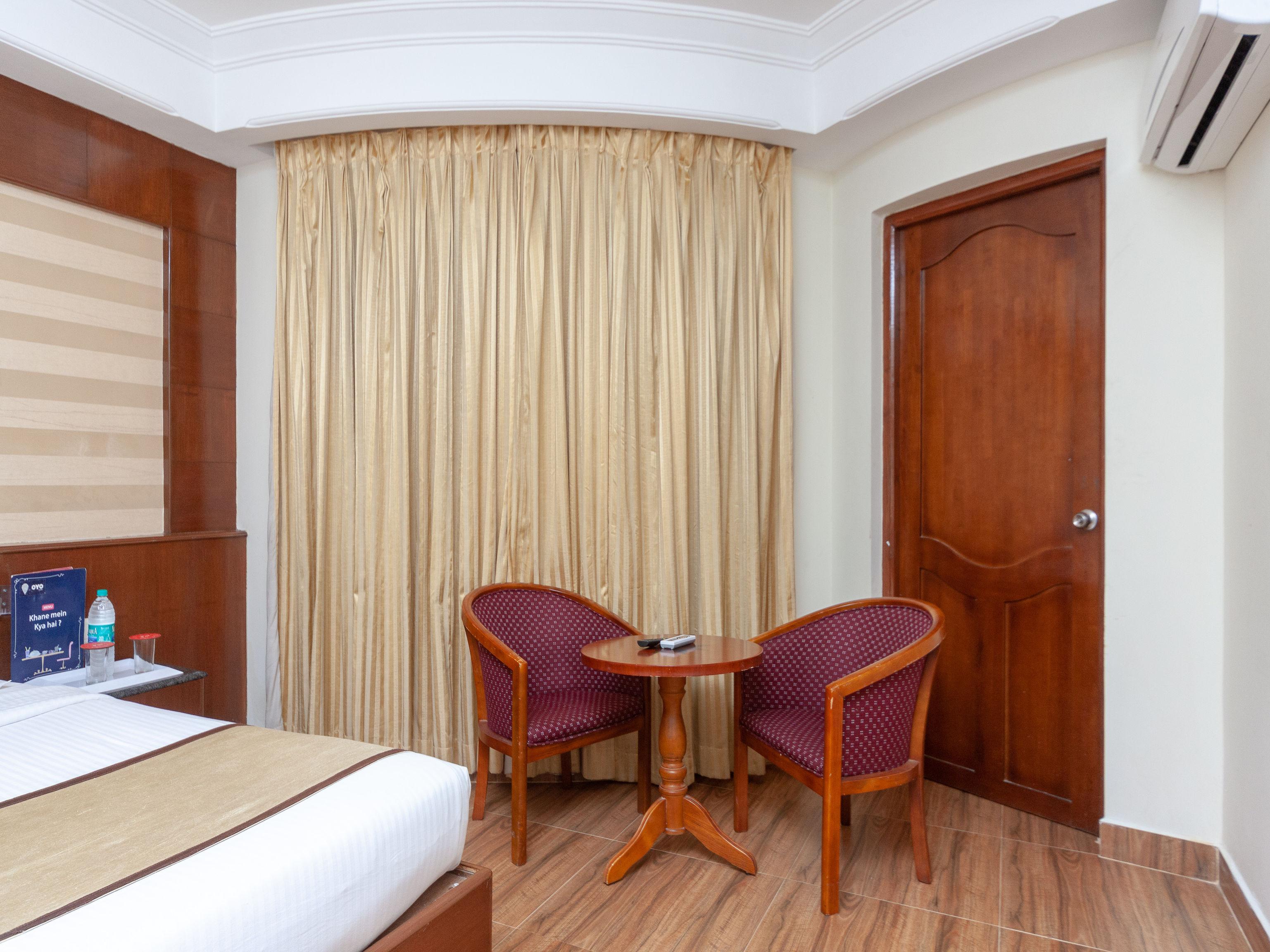 Capital O 6229 Ilara Hotels And Resorts Siruseri Екстер'єр фото
