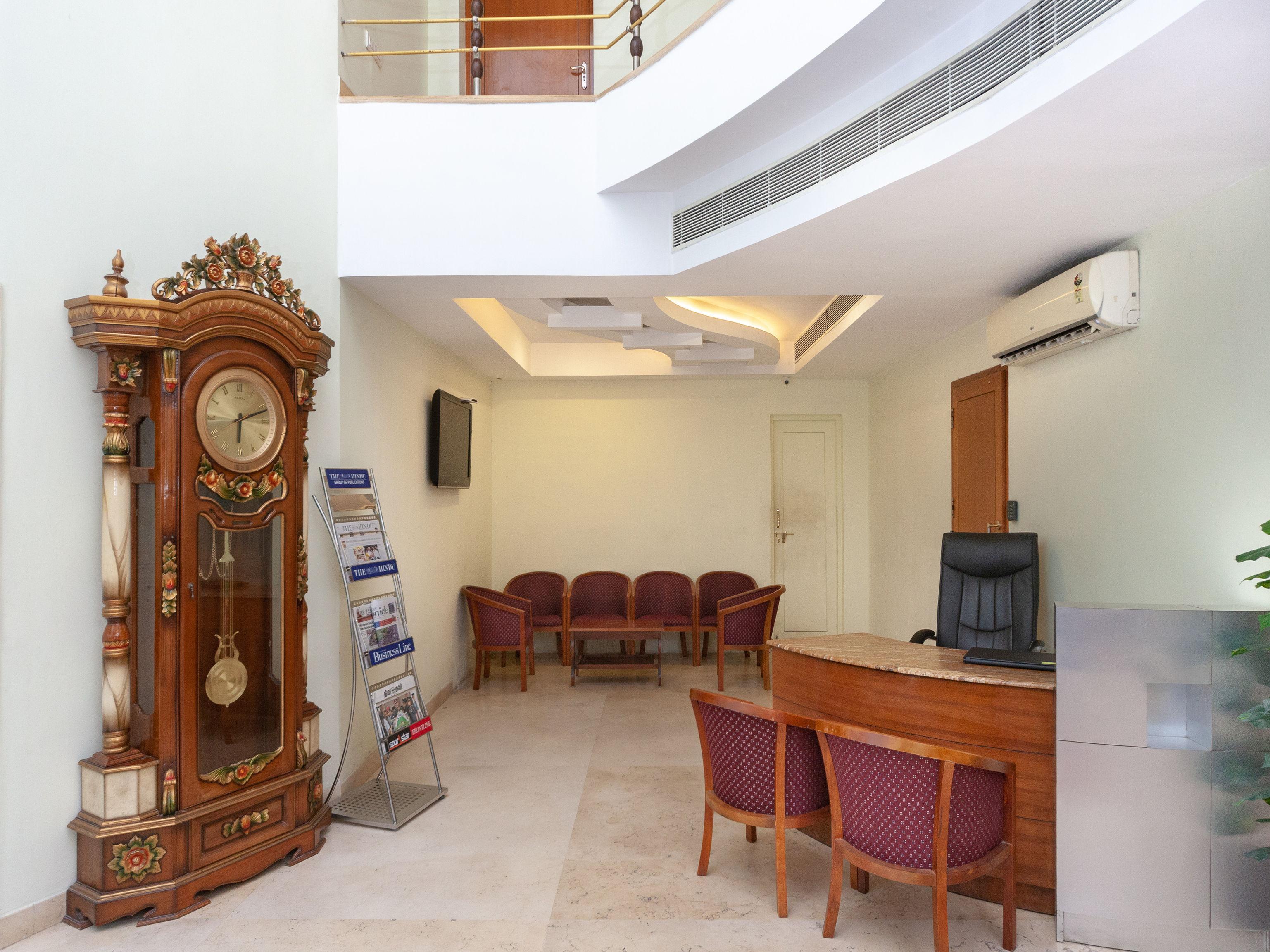 Capital O 6229 Ilara Hotels And Resorts Siruseri Екстер'єр фото